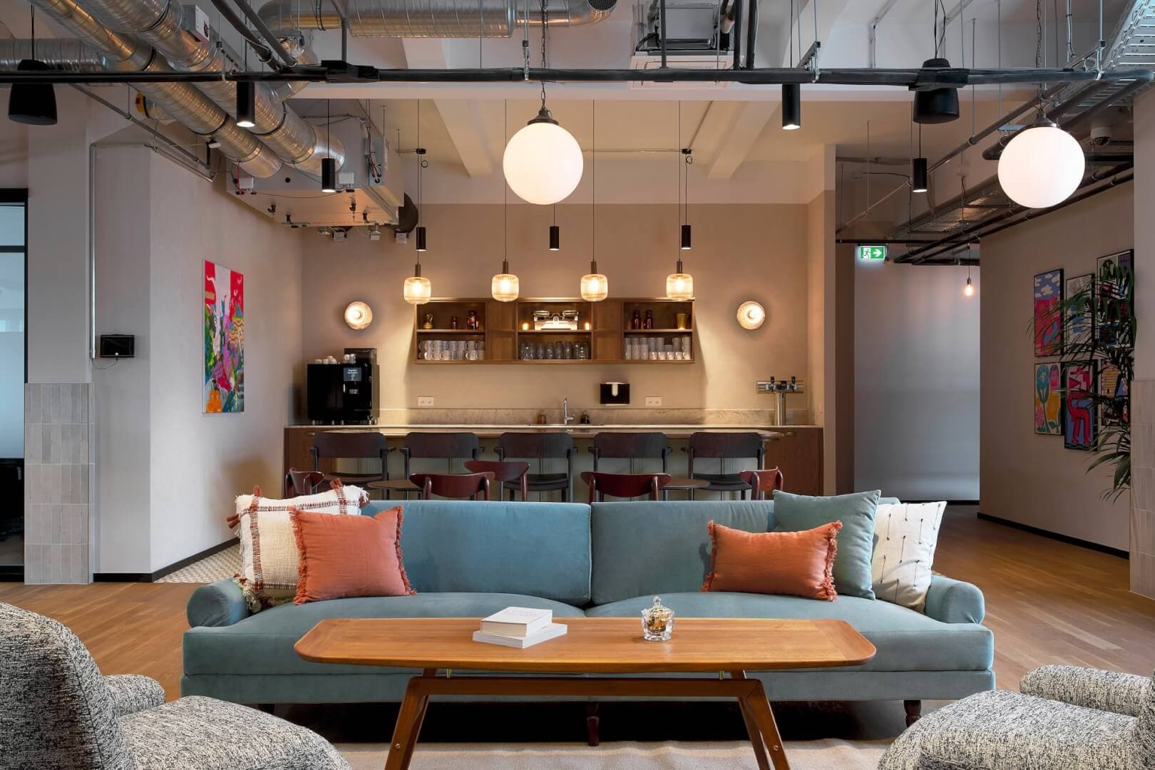 Exploring the Creative Oasis: Inside the Vibrant Mindspace Community