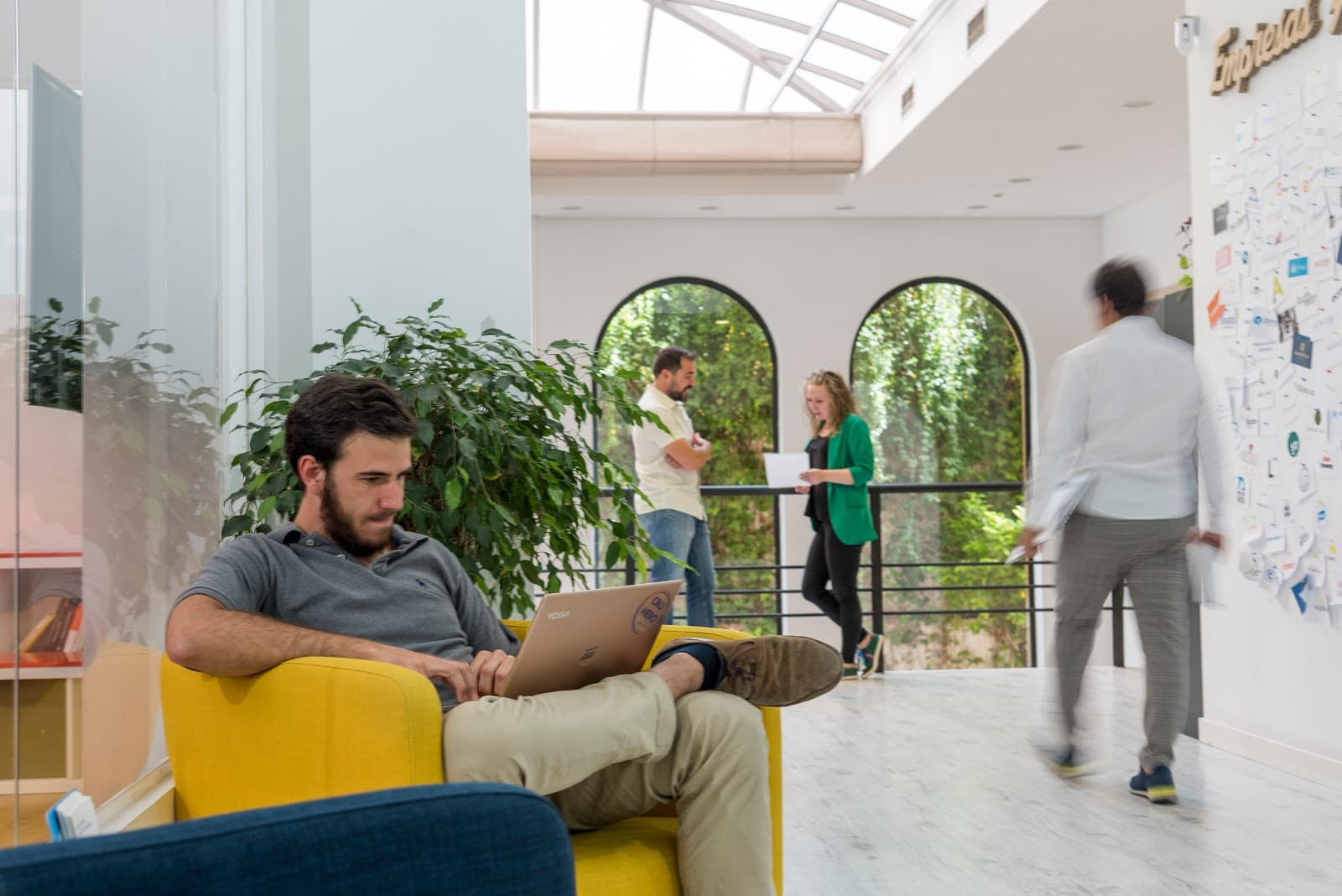 Cink Coworking Henri Dunant interior photo 1