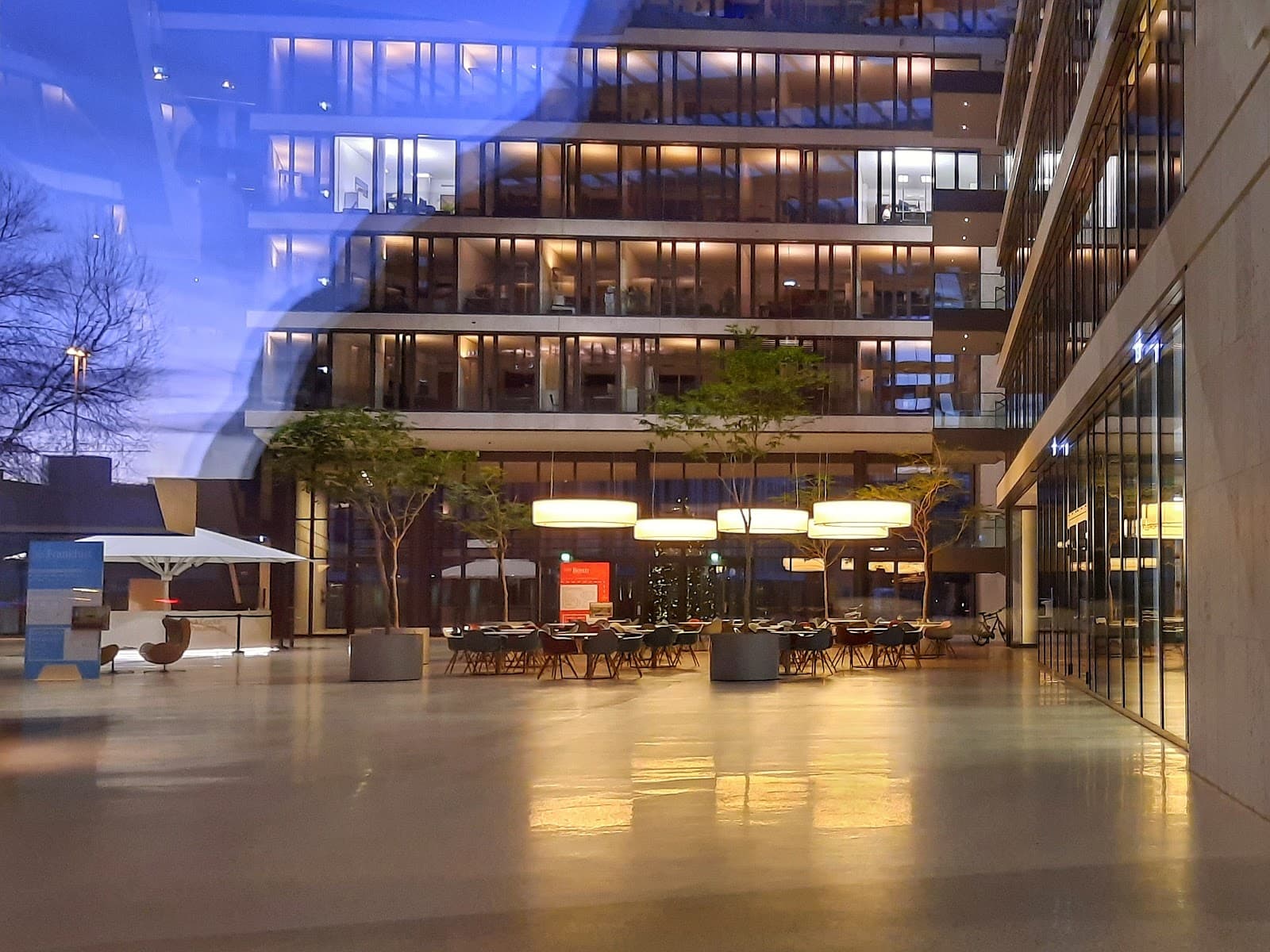 Regus Bonn FGS Campus interior photo 1