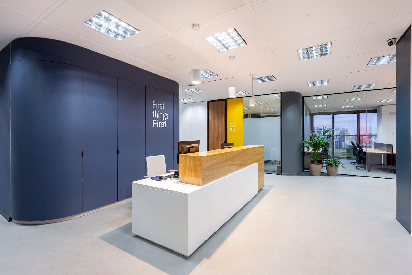 First workplaces: oficinas y espacios de coworking en Plaza de Castilla