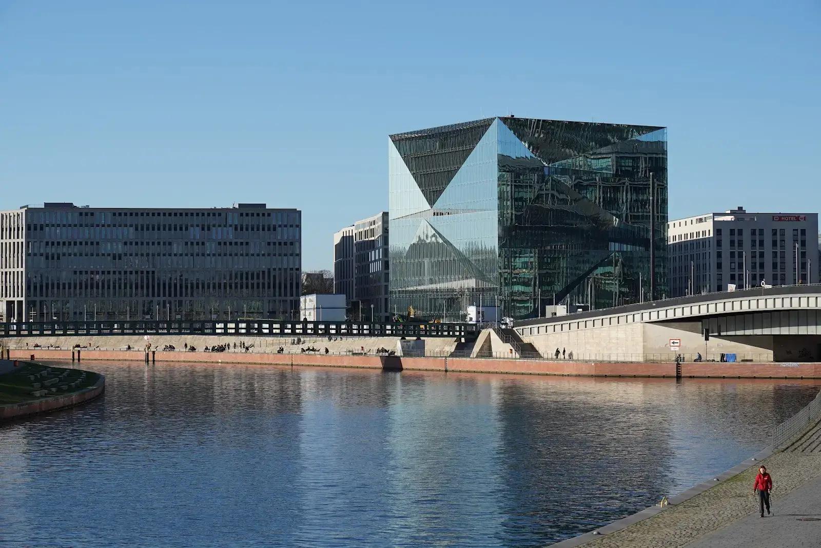 Regus Berlin Am Kanzleramt interior photo 1
