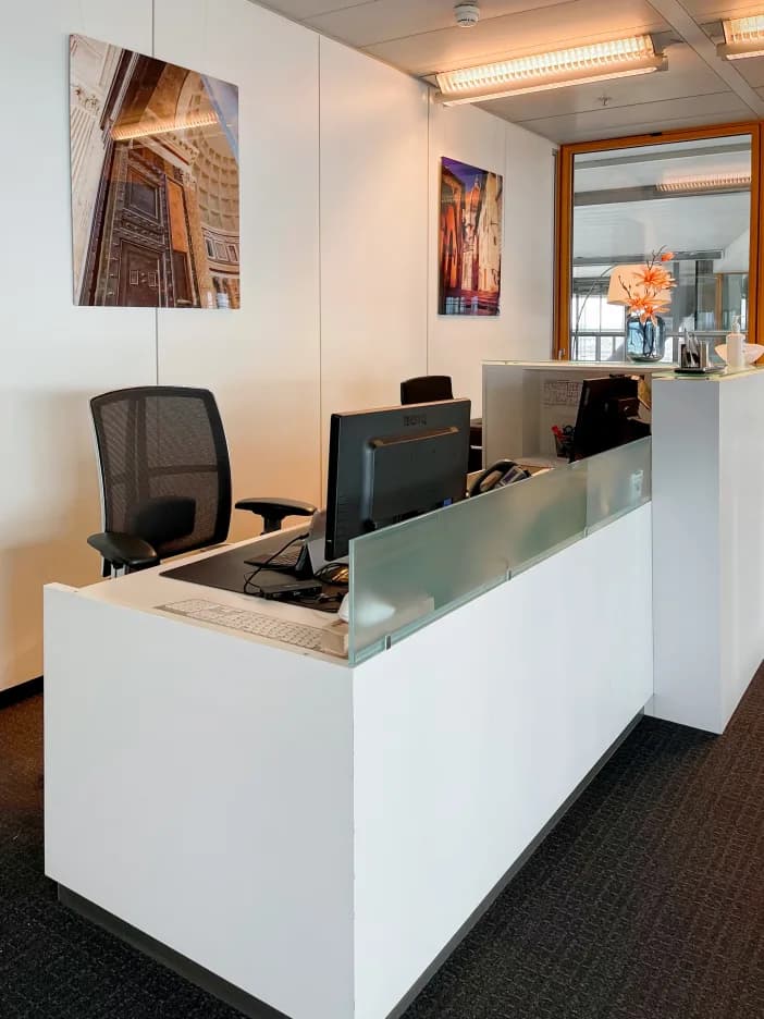 Signature by Regus Dusseldorf Stadttor 1
