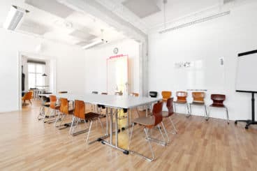 Versatile conference room in Prenzlauer Berg at juggleHUB Berlin