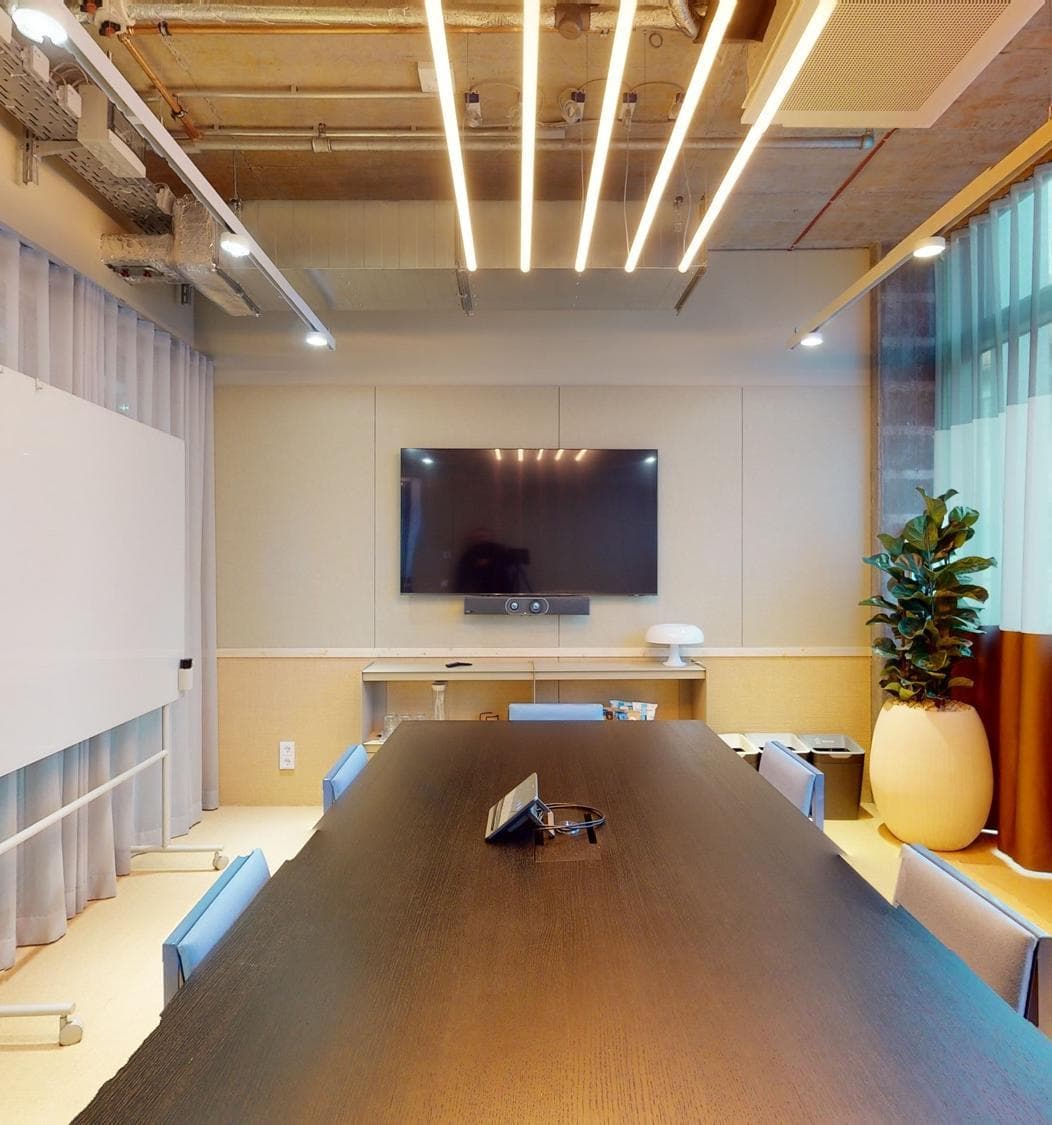 Meeting room 2 Hour for 6 in Fora - Pressehaus Podium (/ Hour)