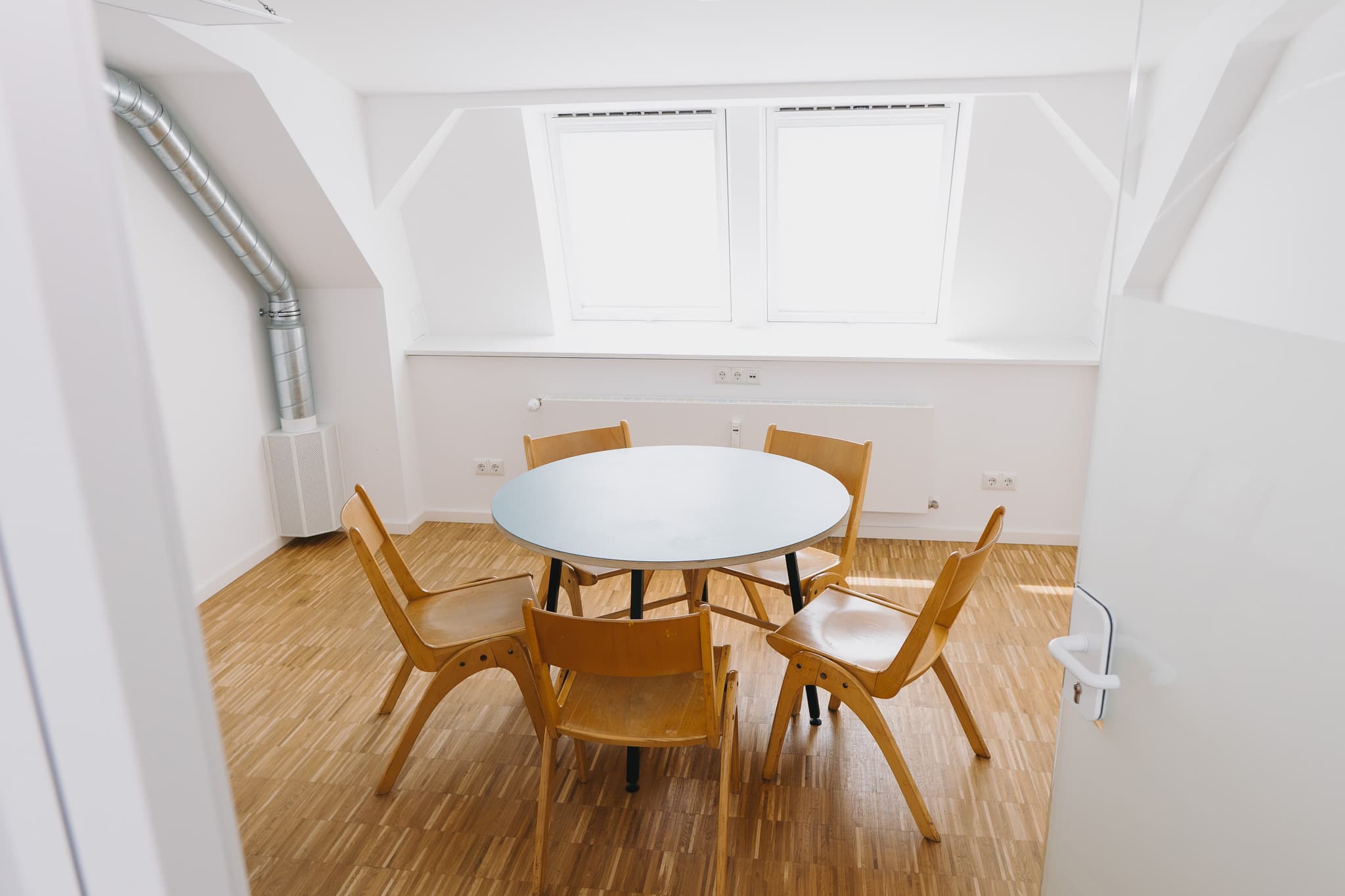 URBAN MEETING ROOM in Berlin Neukölln