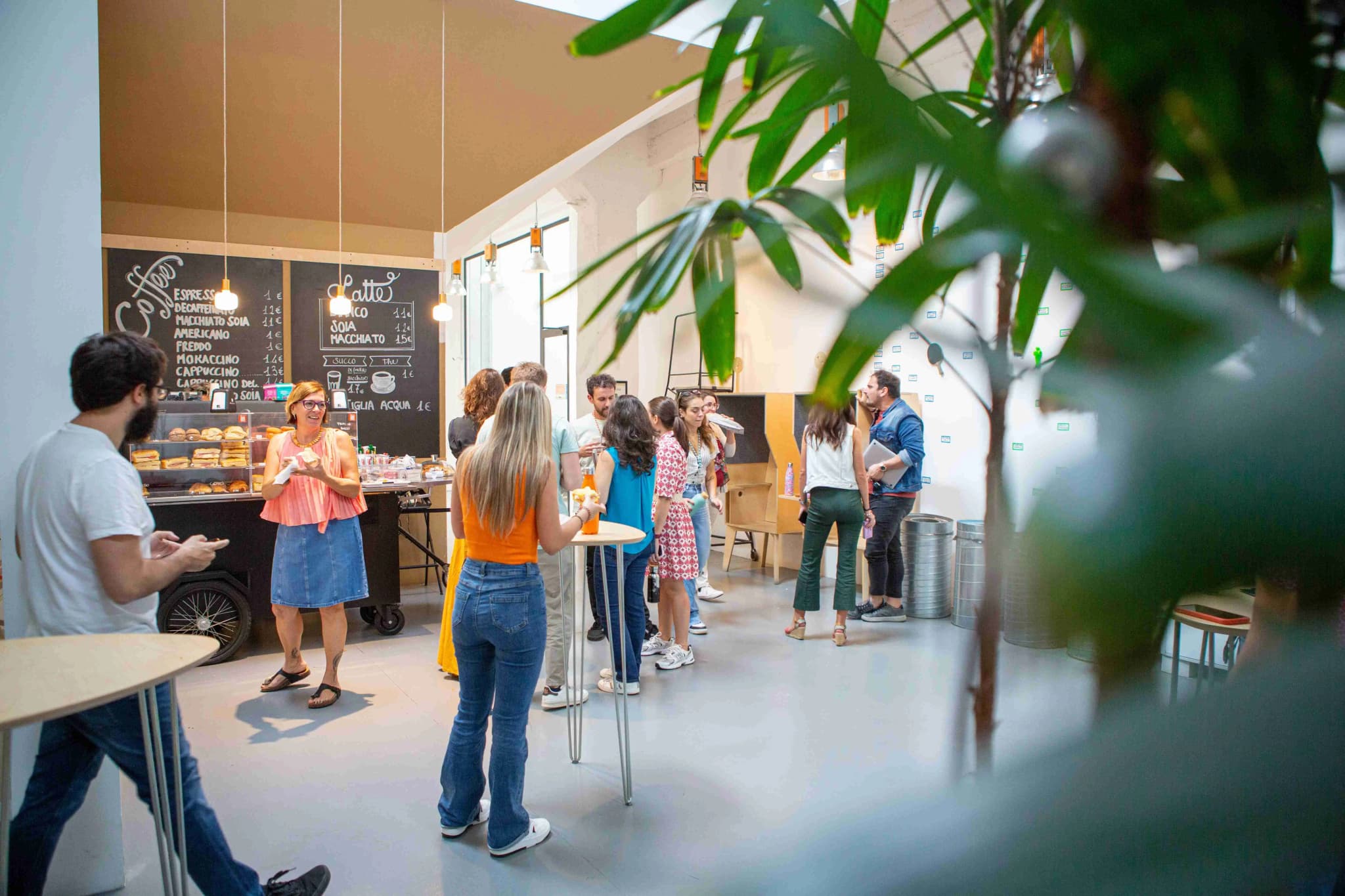 Toolbox interior photo 7