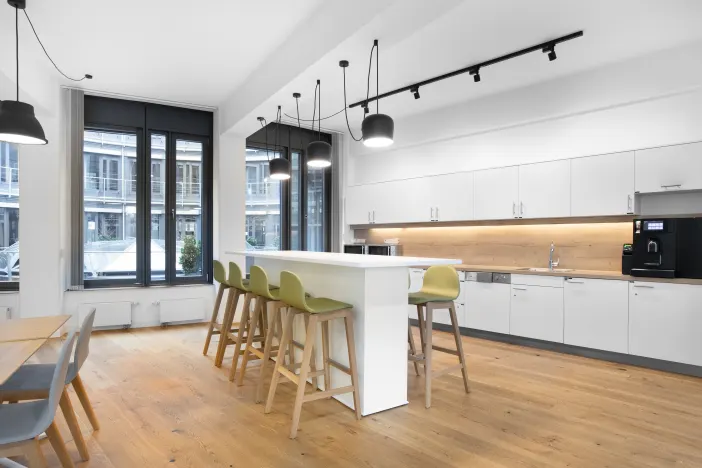 Regus Munich Arondo Five Rings interior photo 5