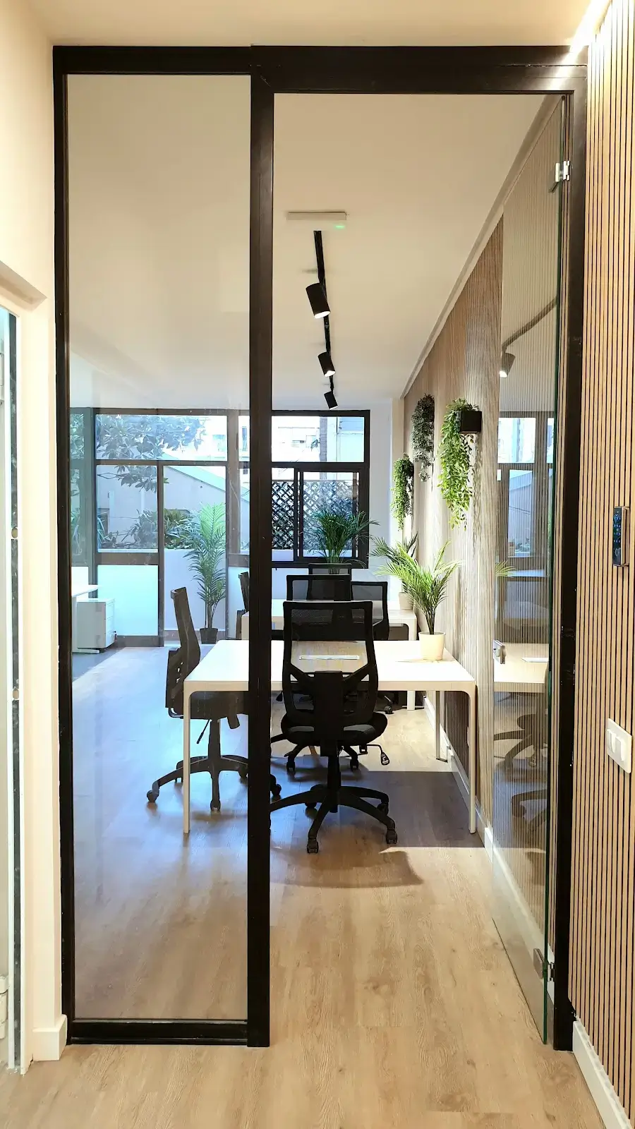 Nexus Coworking & Salas de reuniones en Barcelona interior photo 7