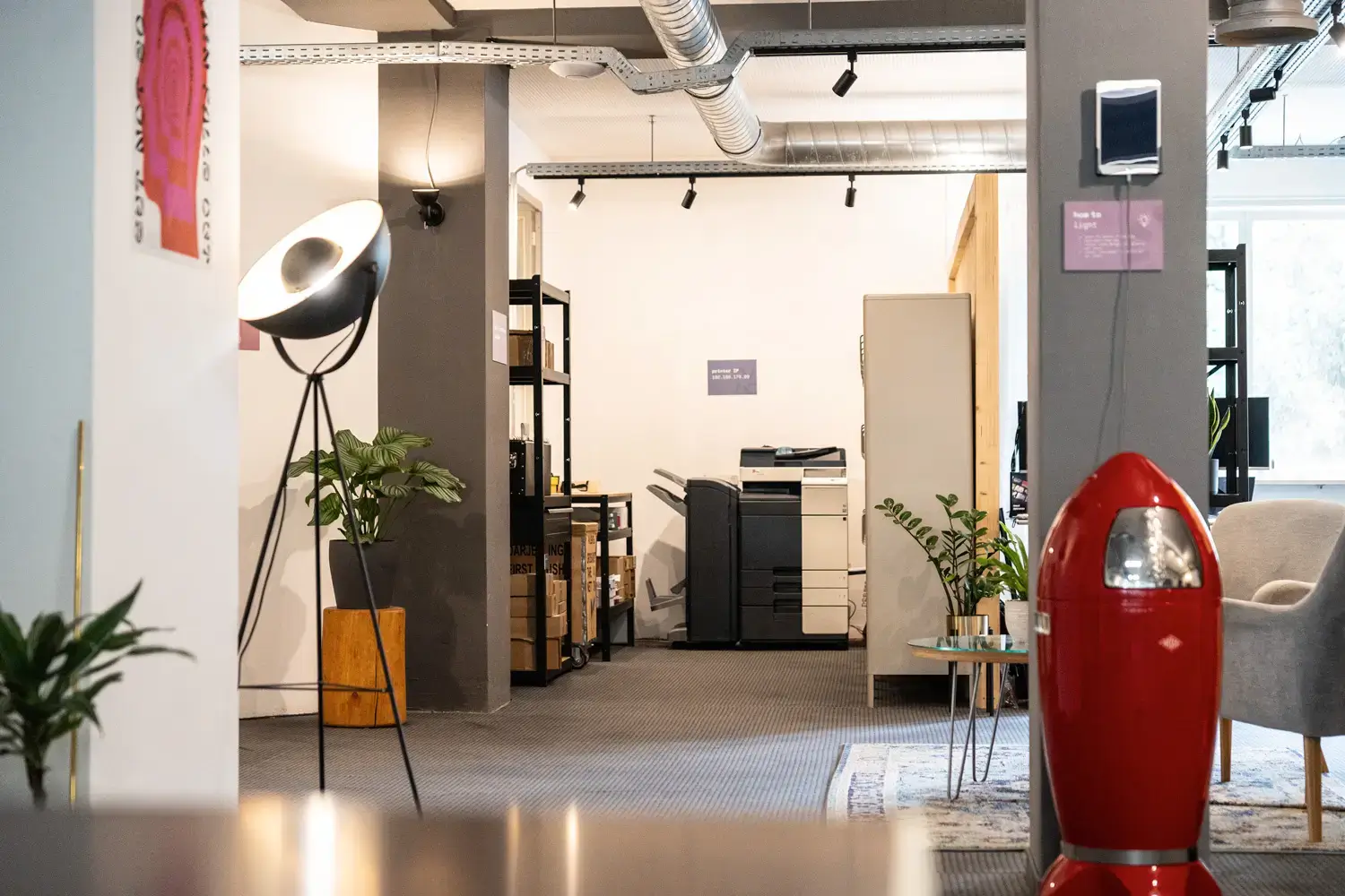 BASE Coworking interior photo 3