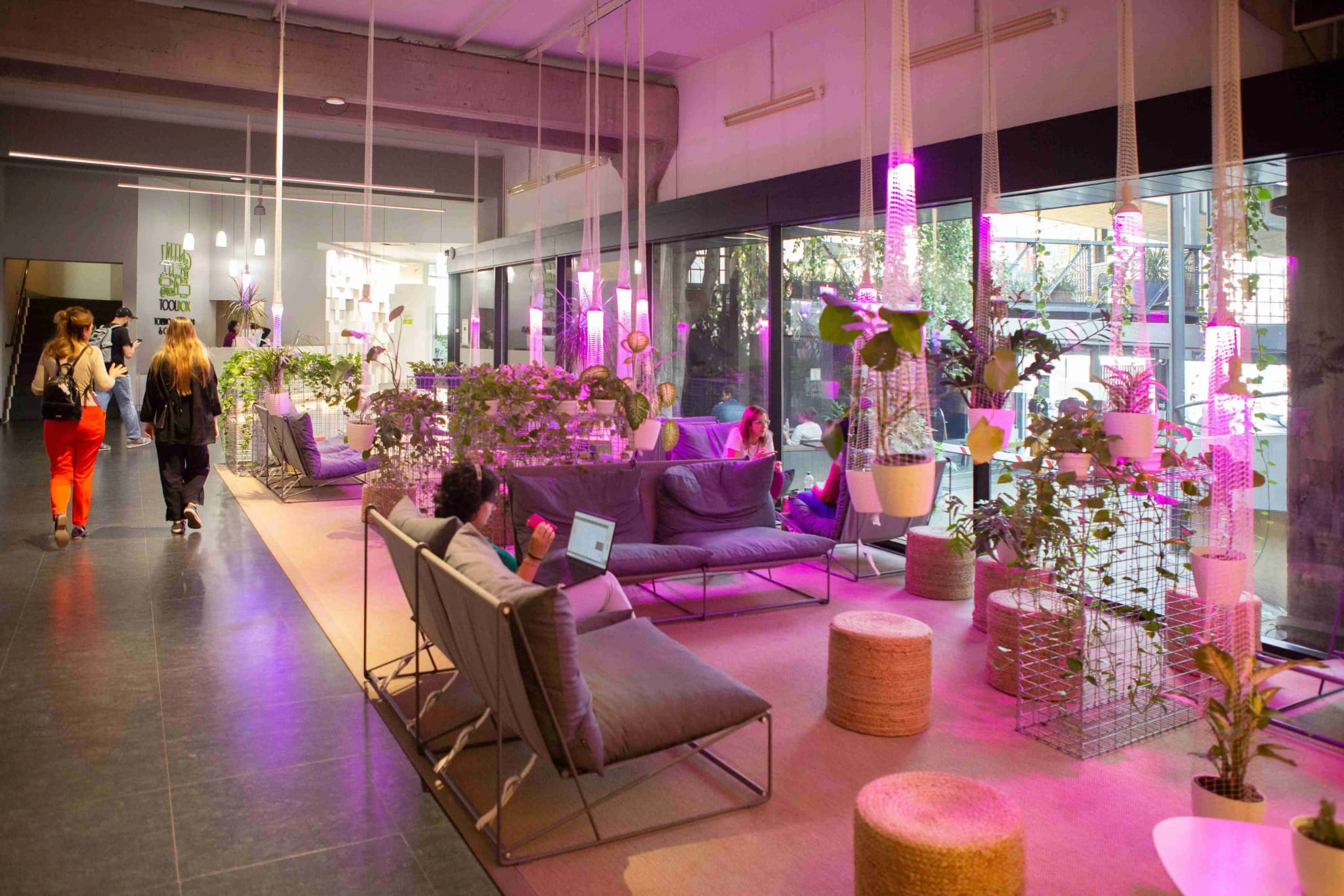 Toolbox interior photo 8