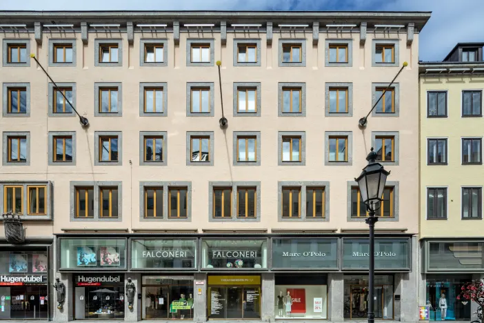 Regus Munich Theatinerstrasse interior photo 2