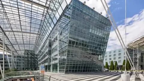 Regus Munich Airport interior photo 9