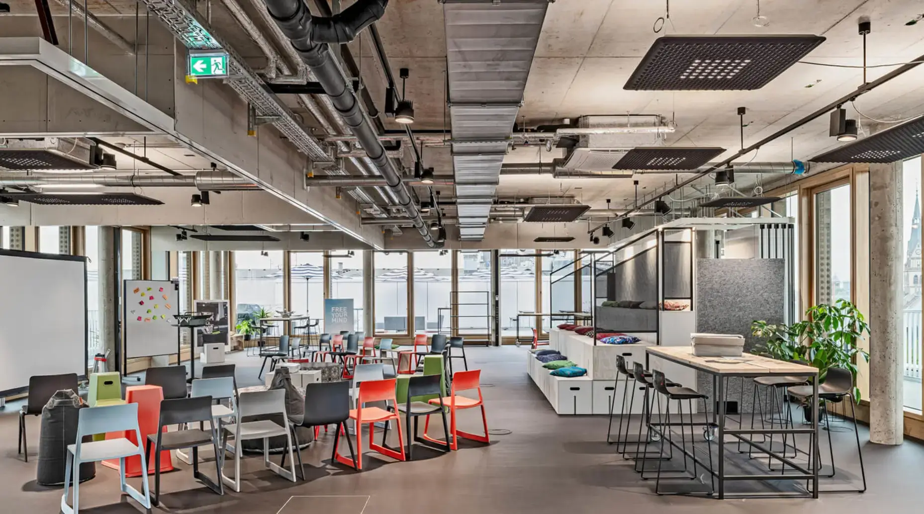Design Offices München Campus Königsplatz interior photo 3