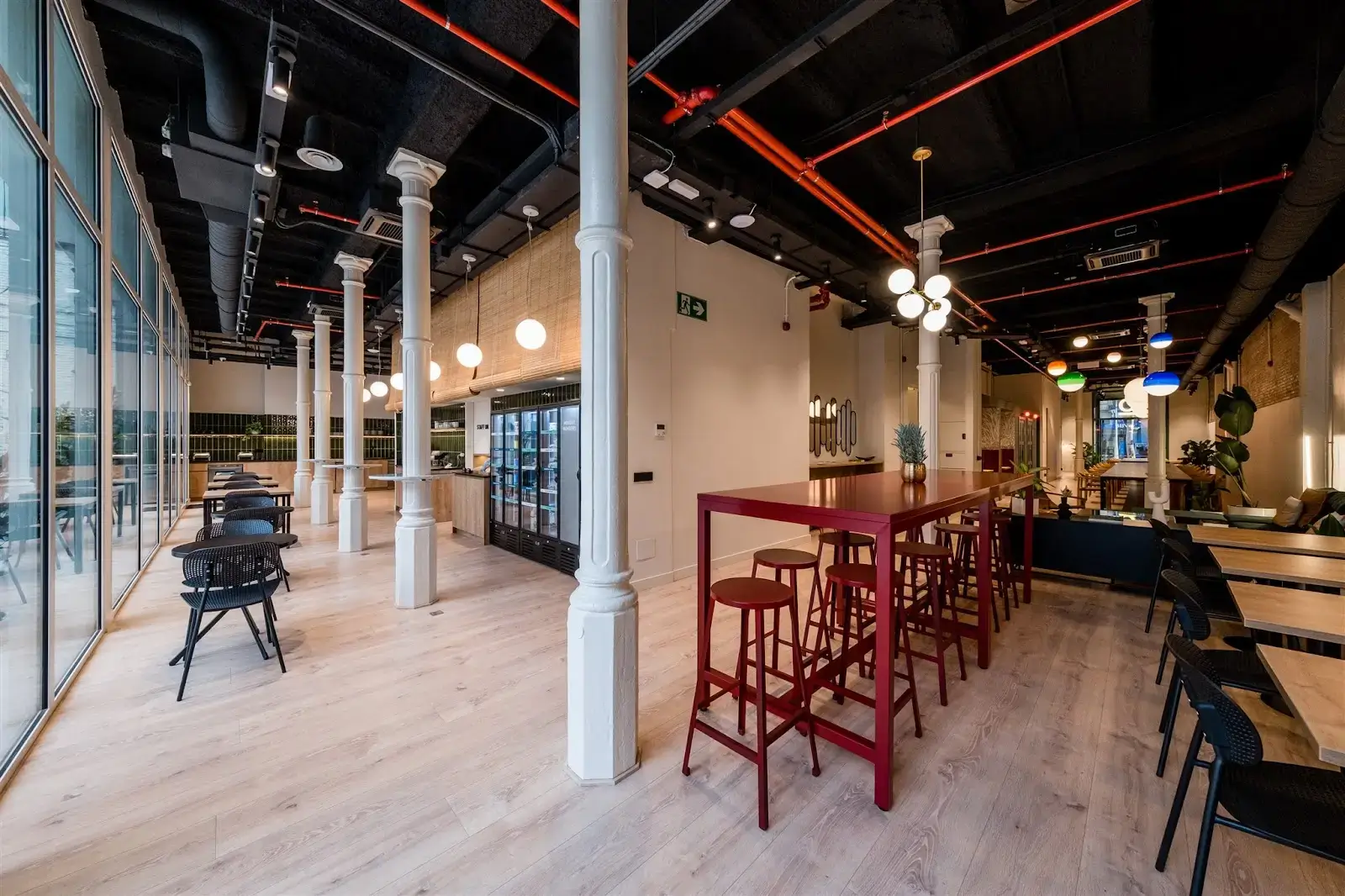 Monday Pau Claris interior photo 11