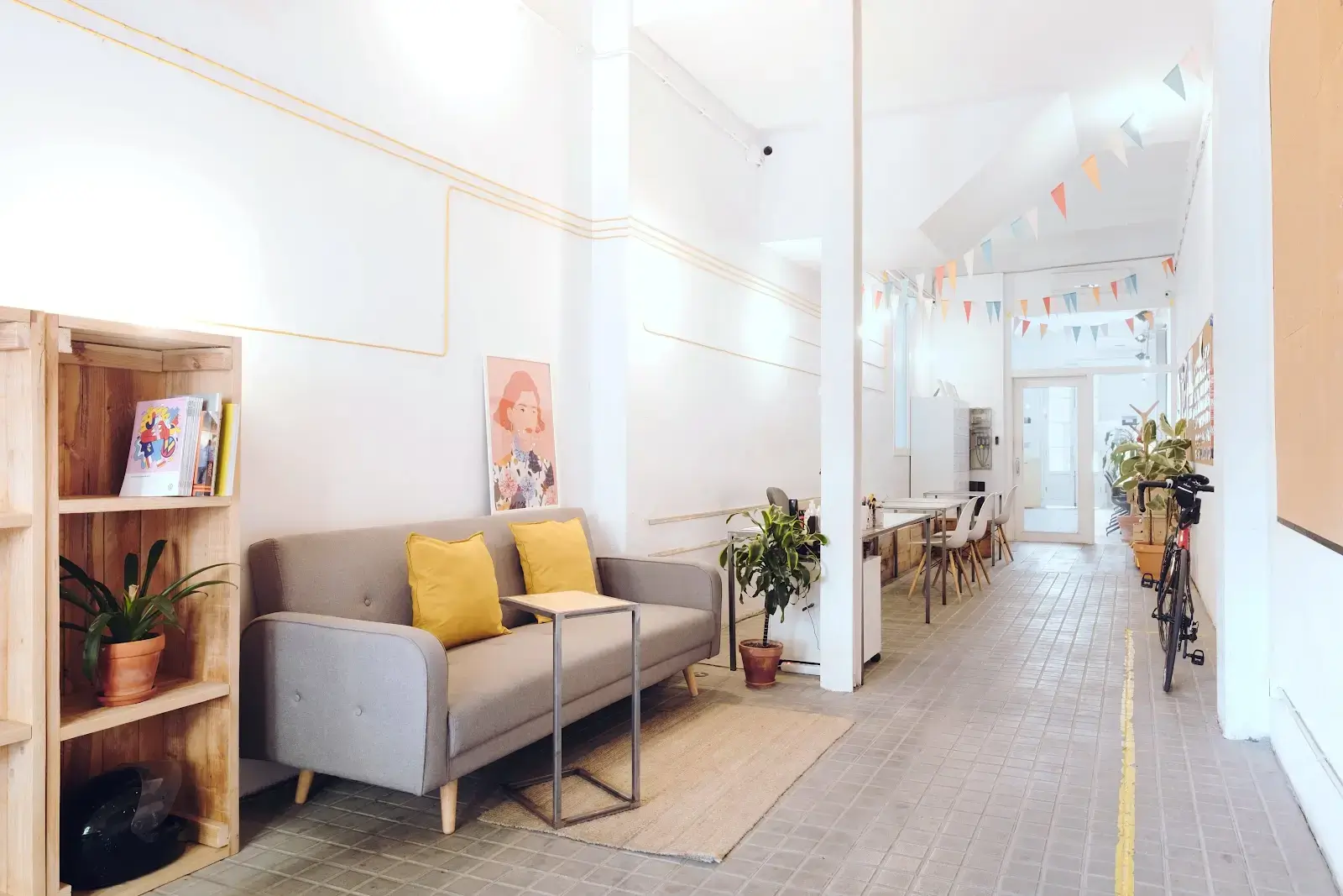 PAU interior photo 4