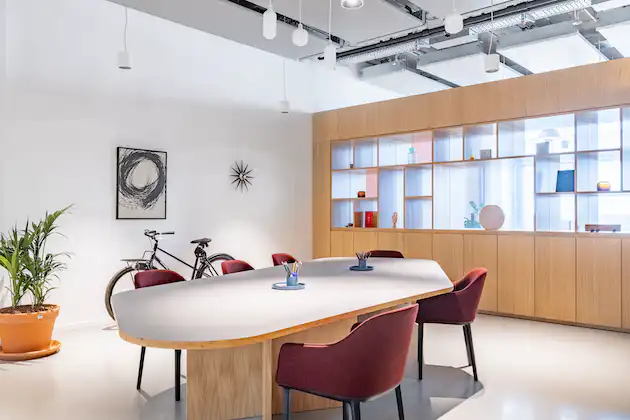 Spaces - Munich Werksviertel interior photo 7