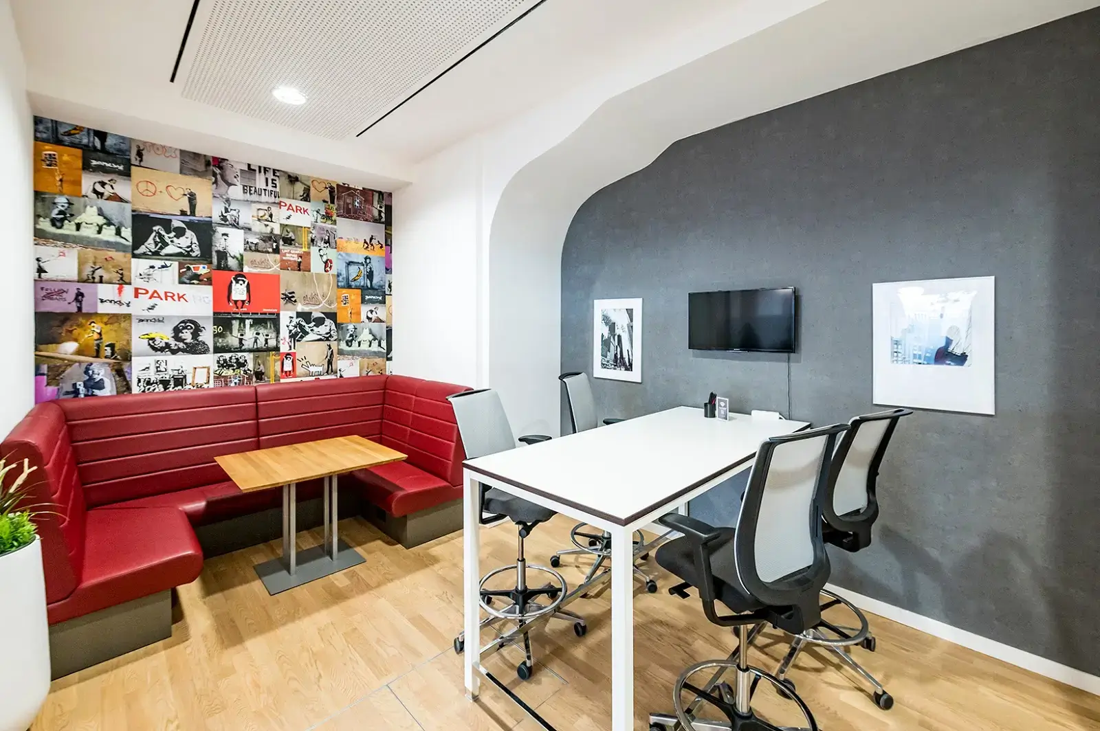 Satellite Office München Hopfenpost interior photo 9