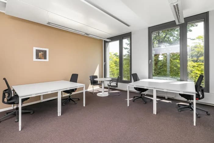 Regus Munich Theresienhoehe interior photo 8