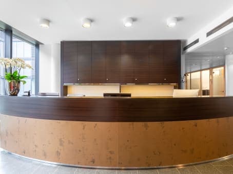 Regus München Staatsoper interior photo 3