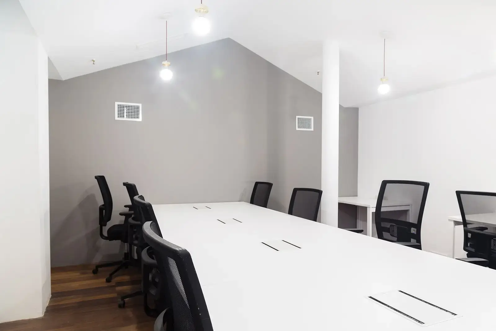 CREC Coworking Eixample interior photo 7