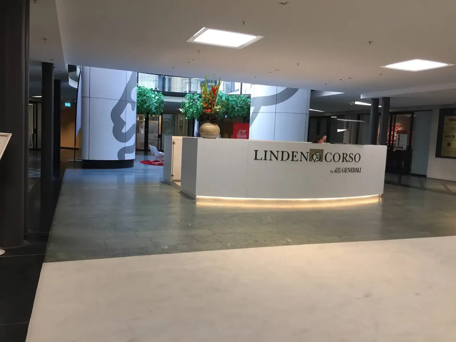 Regus Berlin Unter den Linden interior photo 6